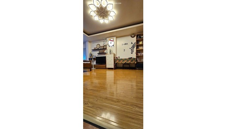 B.Á.N NHÀ gần TIMES CITY 52m2 x 5T MT RỘNG_CÁCH PHỐ 30m_Ô TÔ ĐỖ CỬA, VÀO NHÀ_THANG MÁY CHỜ_NỘI THẤT XỊN, hơn 19 tỷ